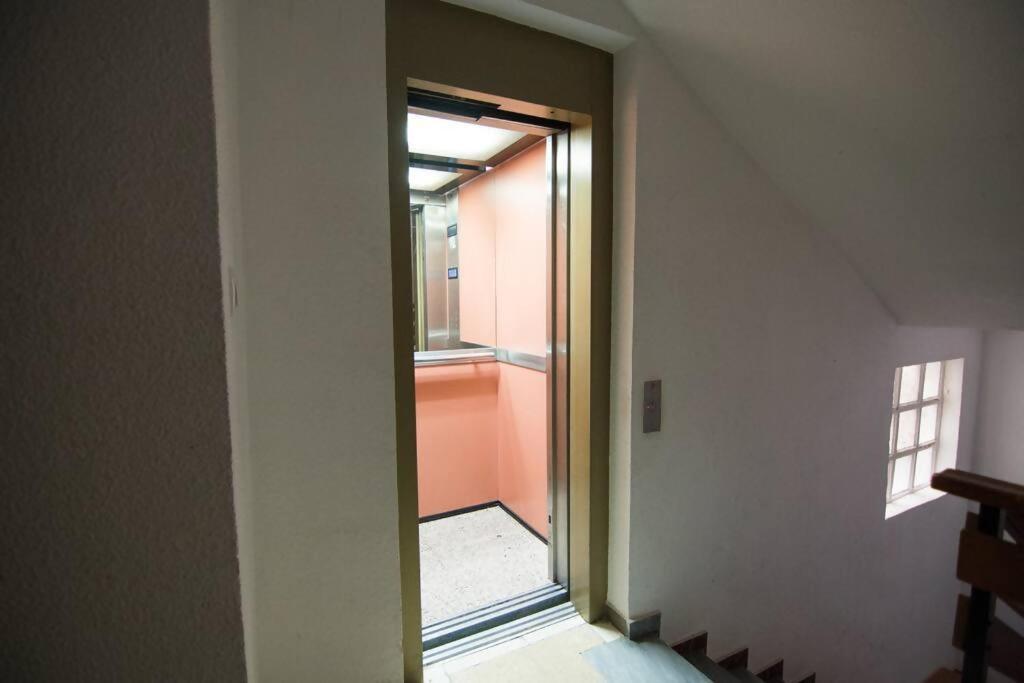 Amplio Y Moderno Apartamento En El Centro Гранада Экстерьер фото